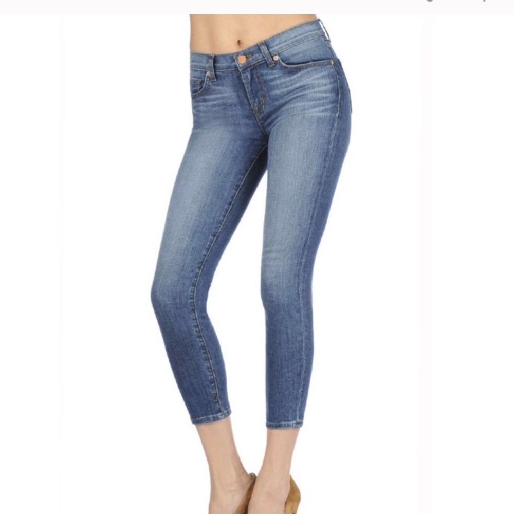 🌸🌈🍀 J Brand Cass Antiqua Stretch Jeans
